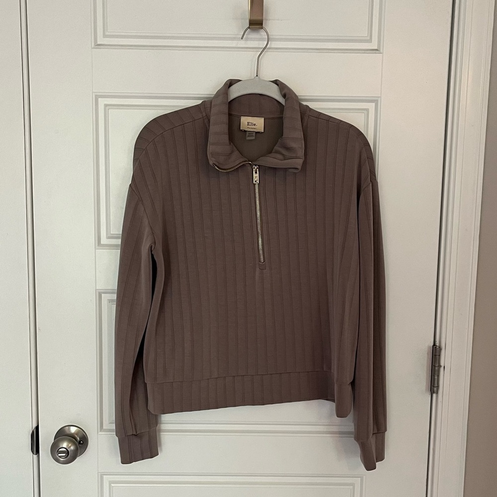 SALE Elie. Tahari Quarter Zip | XS